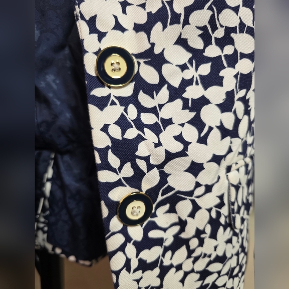 C. Wonder Christian Siriano Navy and Cream Floral Blazer Size 4 - Picture 7 of 7